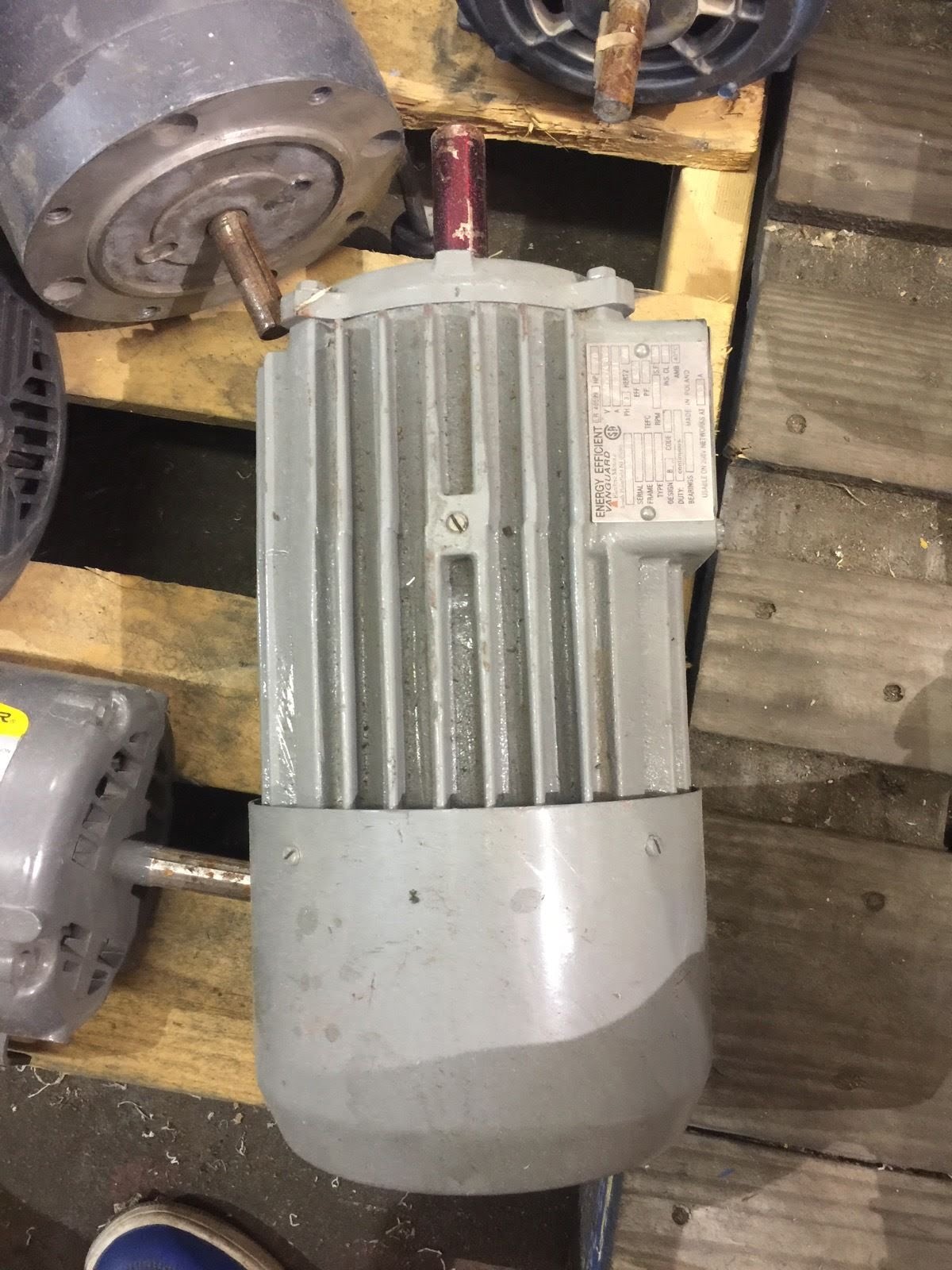 VANGUARD 2HP MOTOR 3 PHASE 1730 RPM VM5020 (NP14)