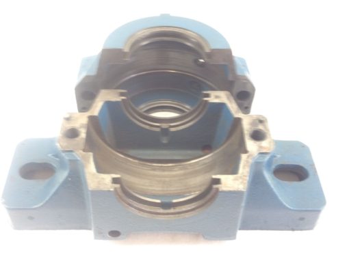 USED SKF # 520 PILLOW BLOCK BEARING SPLIT HOUSING 2-BOLT FAST SHIP!!! (B125 ) 2