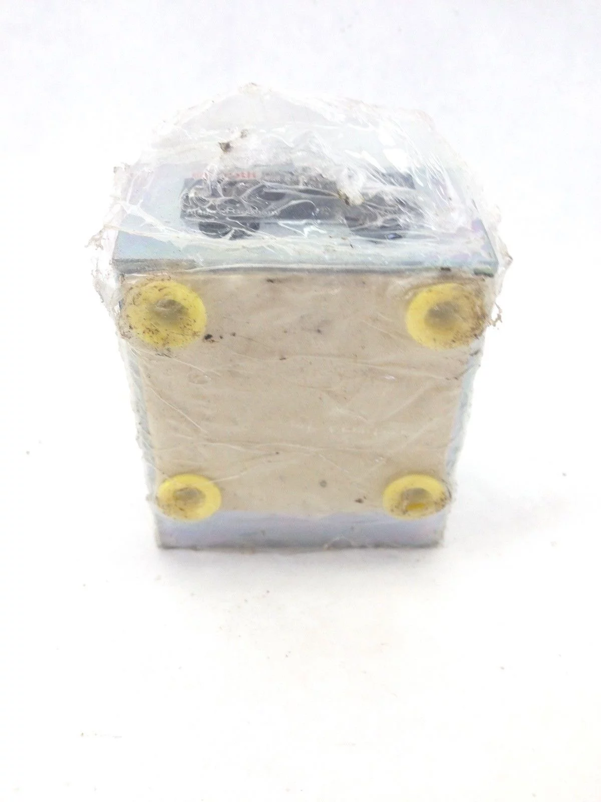 REXROTH R900463038 HSE 08 A06A001-3X/M00 VALVE BLOCK (A74) 3