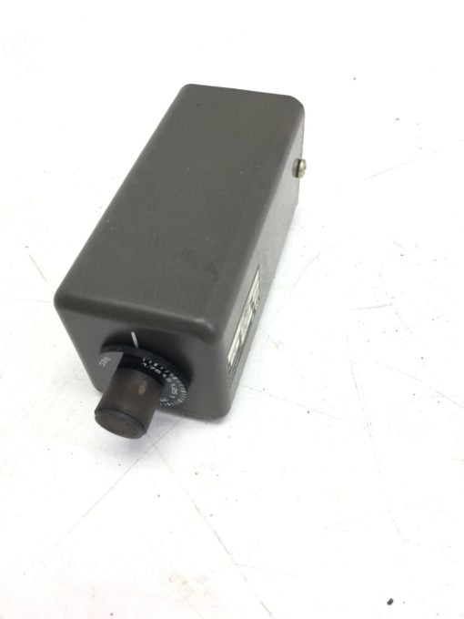NEW EAGLE SIGNAL TIME DELAY RELAY 120 VAC MODEL CG907A3, FAST SHIP! H132 2