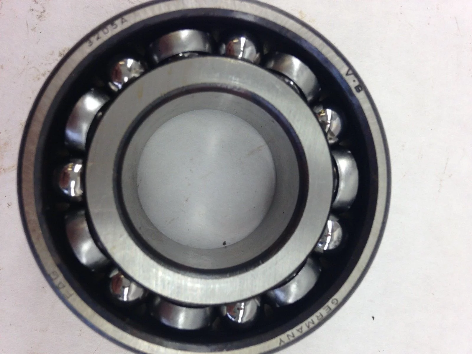 FAG 3205A DOUBLE ROW BALL BEARING (A872) 1