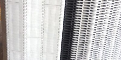 GREY/BLACK FLAT TOP PLASTIC CONVEYOR BELT 7.333’X23.875â?X0