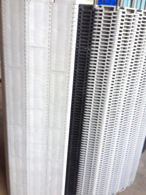 GREY/BLACK FLAT TOP PLASTIC CONVEYOR BELT 7.333’X23.875â?X0
