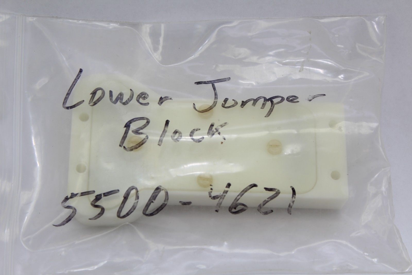 NEW! TERRONICS 5500-4621 ELECTROSTATIC OILER LOWER JUMPER BLOCK (F59) 1