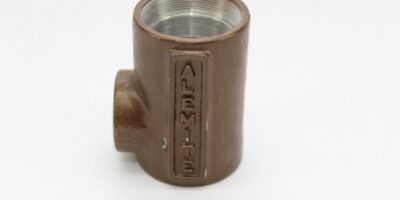 Alemite Pump Casting 318479 *NEW* (F236) 1