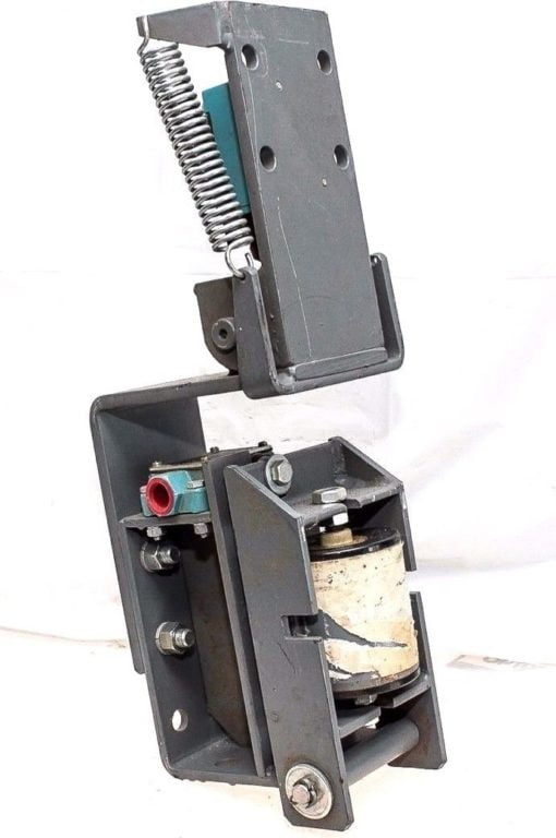 MICROSWITCH SAFETY SWITCH WITH BAF-1-2RN-LH AND LSVK3 LIMIT SWITCHES! (B152) 2