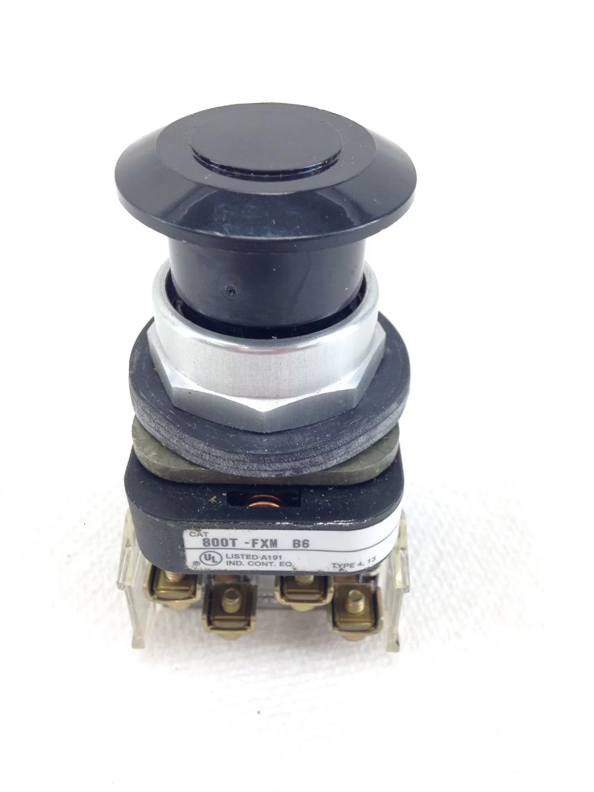 AB ALLEN BRADLEY 800T-FXM-B6 SER T, 3 POSITION PUSH PULL, MUSHROOM HEAD, NEW H35 1