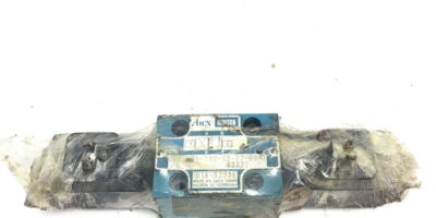 USED DENISON ABEXÂ 3D01-35-703-09-02-00A1 02327 DIRECTIONAL CONTROL VALVE, B283 1