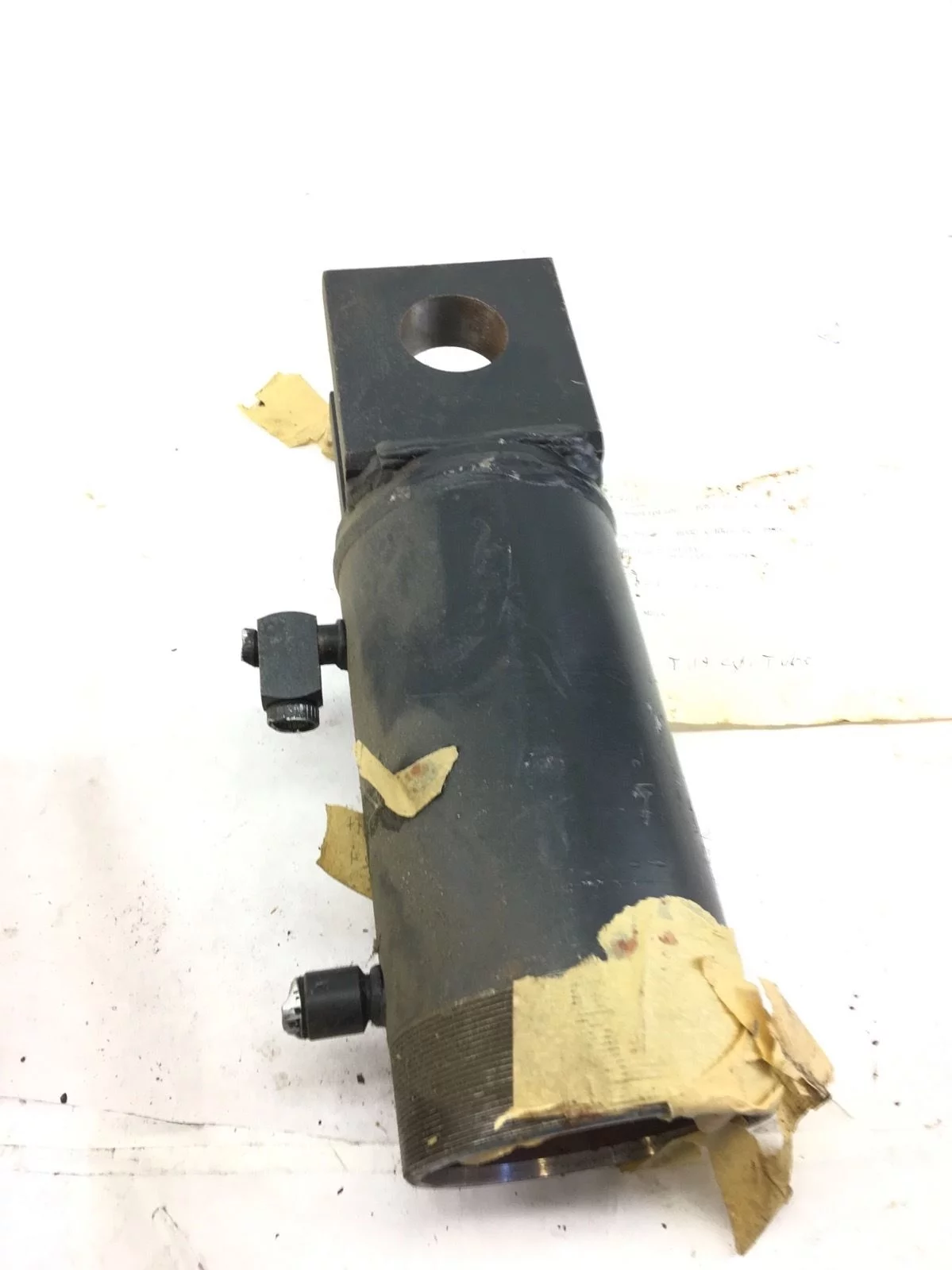 USED MAINT LIFT 50-9424Â TILT CYLINDER TUBE FOR CLARK LIFT 2394264, B326 1
