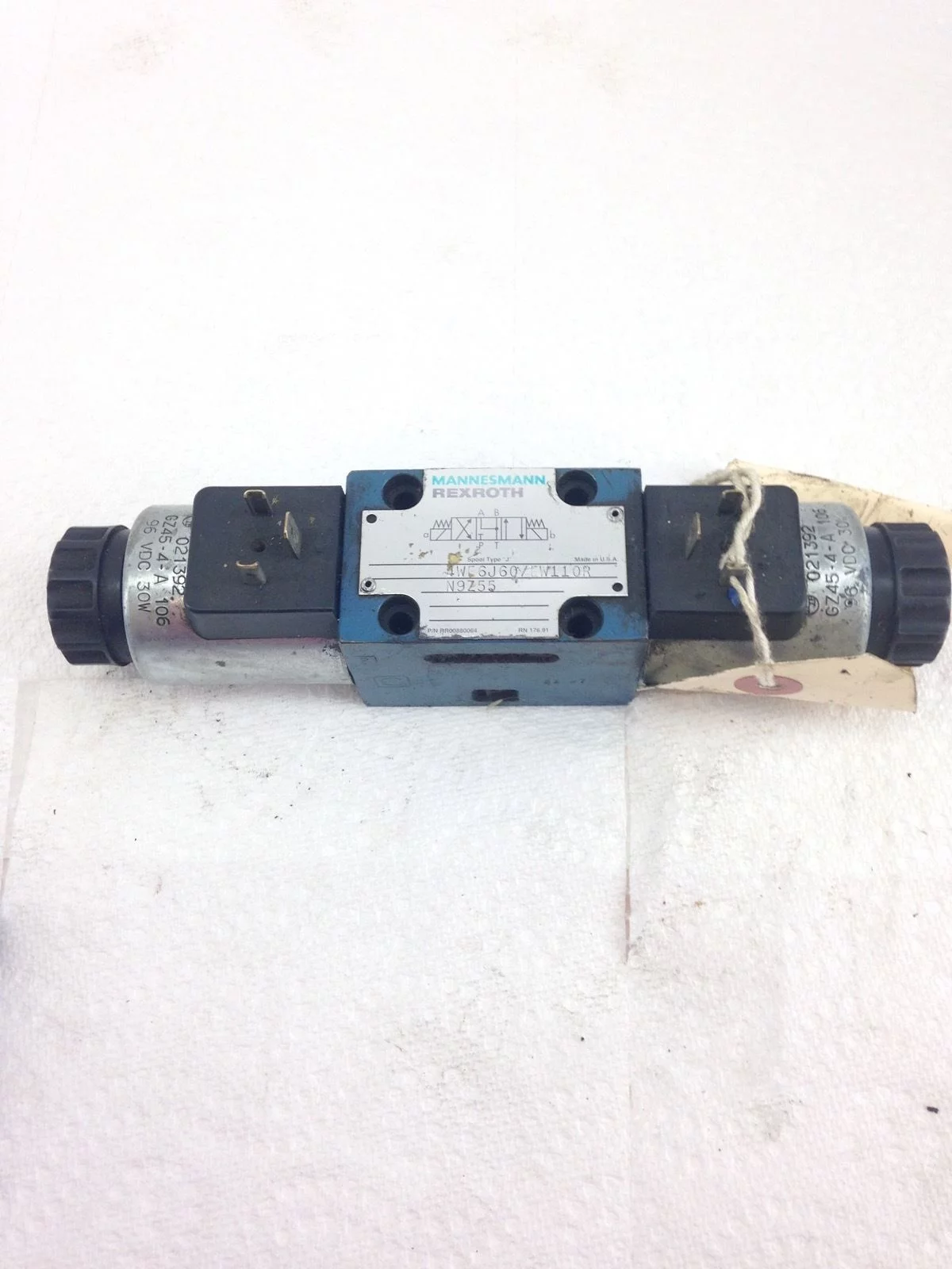 MANNESMANN REXROTH 4WE6J60/EW110R N9Z55 SOLENOID HYDRAULIC VALVE (A197) 1