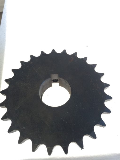 BROWNING H8025 2-7/16″ Bore Roller Chain Sprocket, KEYWAY, NEW NO BOX, (P5B) 2