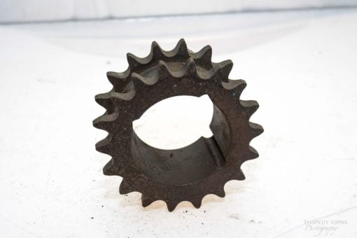 UST TSUBAKI DS60ATL18H 2012 2 3/4” DOUBLE ROW TAPERED KEYED SPROCKET UNUSED (P5E 2