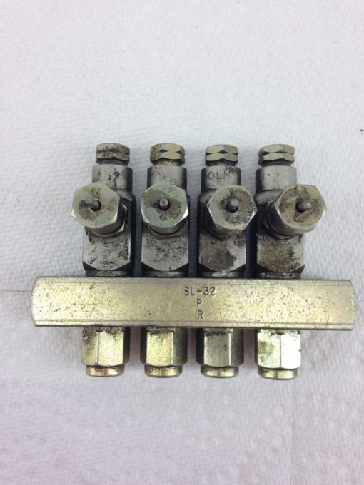 USED LINCOLN CENTRO-MATIC 83336-4 SL-32 HI-PRESS LUBE SYSTEM (A201) 2