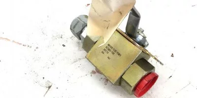 NEW Anchor Fluid Power AE2S#16-11DB Hydraulic Ball Valve, 5075 PSI, (B364) 1