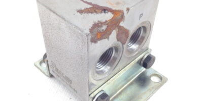 USED SEALUM SURFACE MOUNTED VALVE MC391-0-1-10-8S FAST SHIPPING (A201) 1