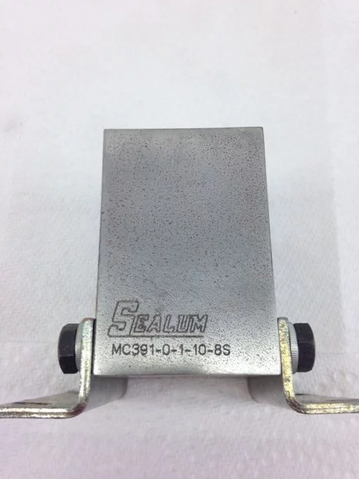 USED SEALUM SURFACE MOUNTED VALVE MC391-0-1-10-8S FAST SHIPPING (A201) 2