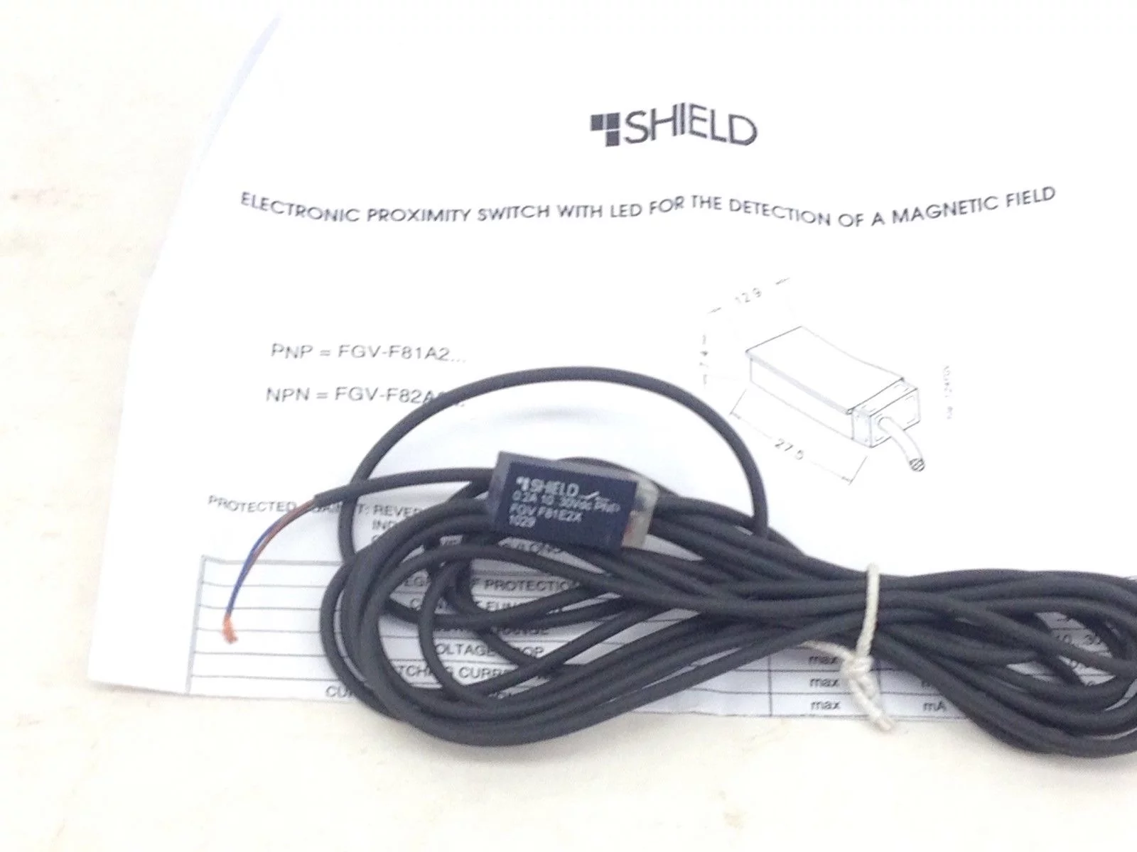 SHIELD FGVF81E2X PROXIMITY SENSOR SWITCH 02A 10~30Vdc 1029 (A843) 1