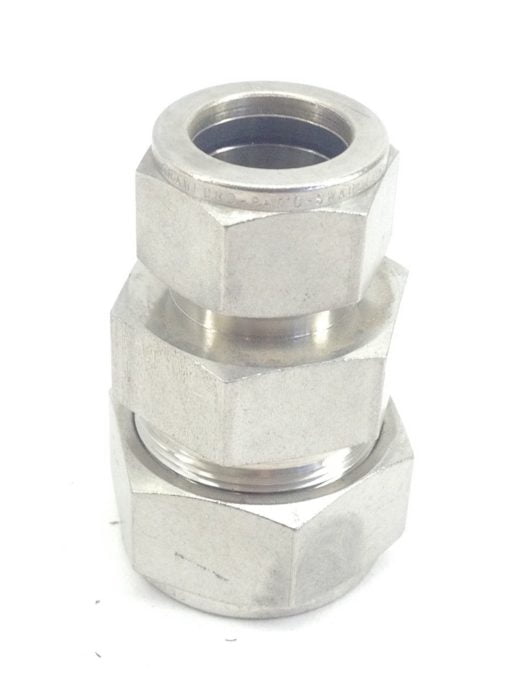 SWAGELOK STAINLESS STEEL TUBE to TUBE 1” to 3/4” REDUCER CONNECTOR (A14) 1