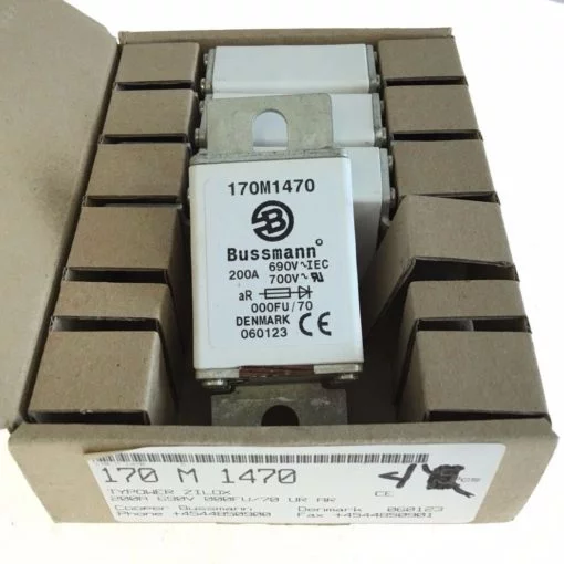 NEW BOX OF 4 COOPER BUSSMAN 170M1470 Semiconductor Fuses 690VAC, 200A, (F63) 2