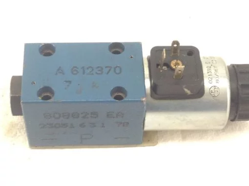 NEW! REXROTH DIRECTIONAL CONTROL VALVE # A612370 FAST SHIP!!! (HB4) 1