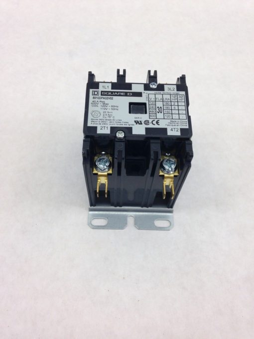 SQUARE D 8910DPA32V02 DEFINITE PURPOSE CONTACTOR (F153) 1