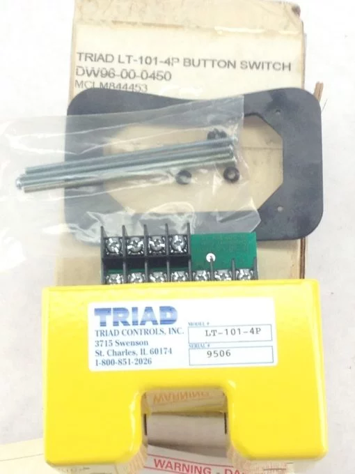 NEW! TRIAD CONTROLS # LT-101-4P LITE TOUCH BUTTON SWITCH FAST SHIP!!! (H176) 1