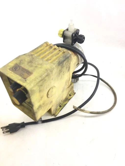 LMI MILTON ROY A151-95S ELECTROMAGNETIC DOSING / METERING PUMP 115V 1