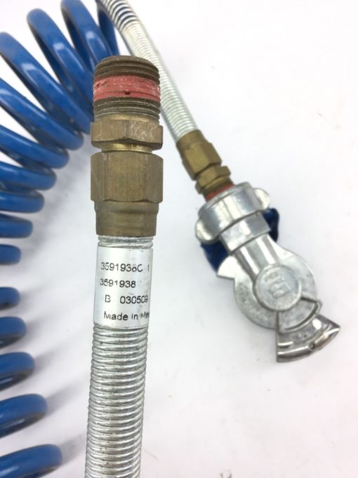 USED IN GREAT CONDITION INTERNATIONAL HOSE 3591938C91, 030509, FAST SHIP! B311 2