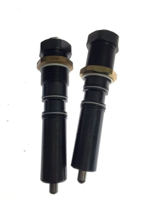 LOT OF 2 OILGEAR CARTRIDGE POPPET VALVE HSHP LR601, NEW NEVER INSTALLED NEW, G17 1